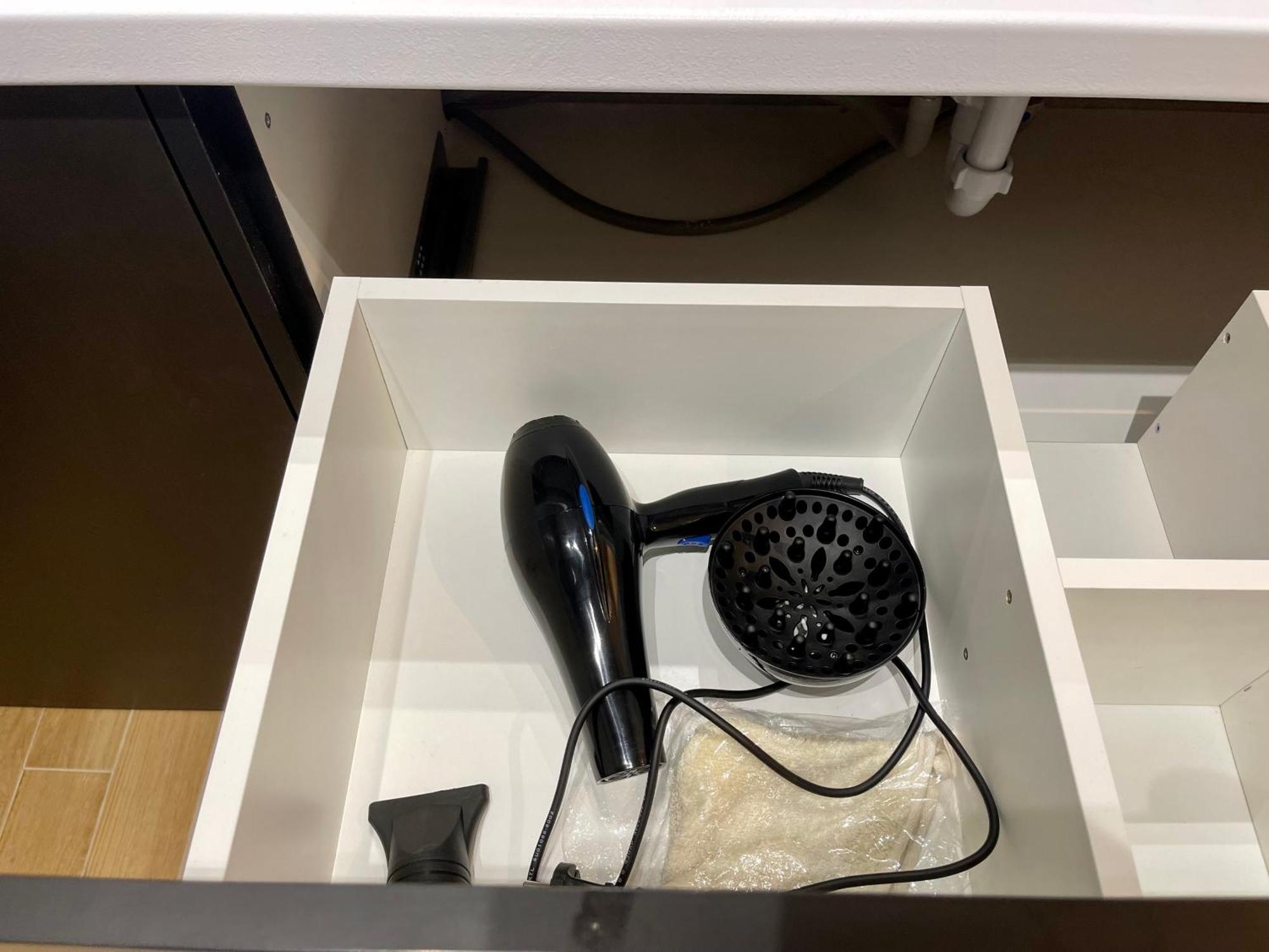 ワルシャワTime&House Pileckiego Przy Centrum Onkologi I Klinice Novum Apartament Na Wylacznosc Pokoj,Sypialnia,Lozko, Lazienka,Kuchniaアパートメント エクステリア 写真